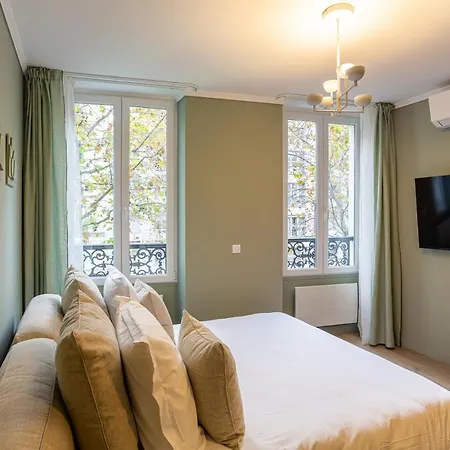 The Liberty Green باريس