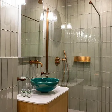 The Liberty Green شقة باريس