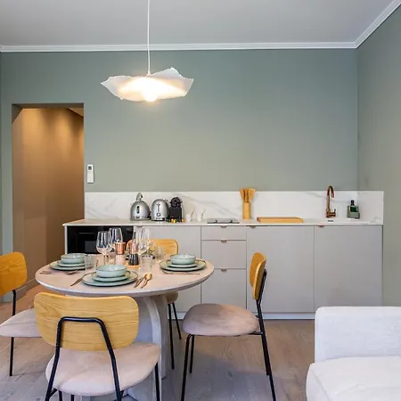 The Liberty Green * باريس